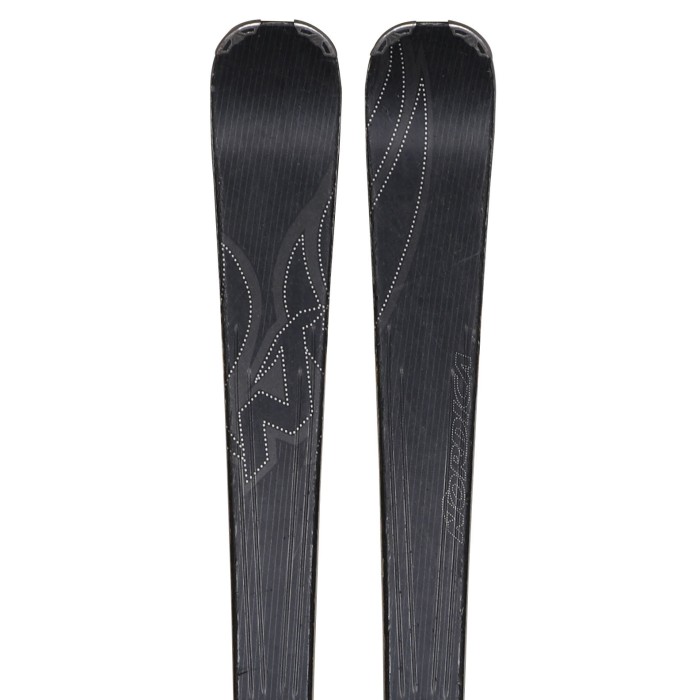 Sci Nordica Cinnamon Girl + attacchi - Qualità B