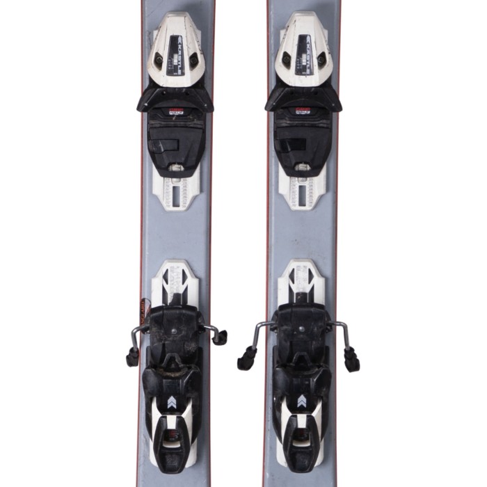 Ski occasion Kastle DX 84 + fixations - Qualité A