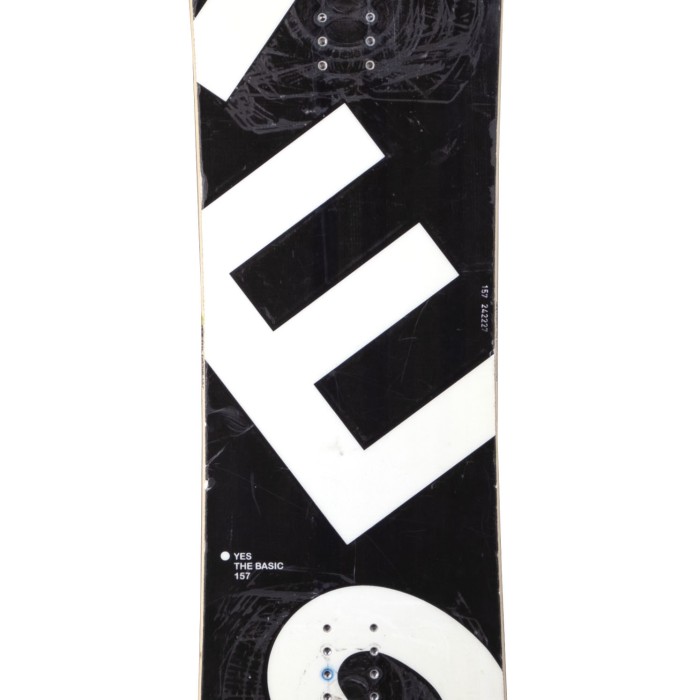 Snowboard occasion Yes Basic + fixations coque - Qualité B