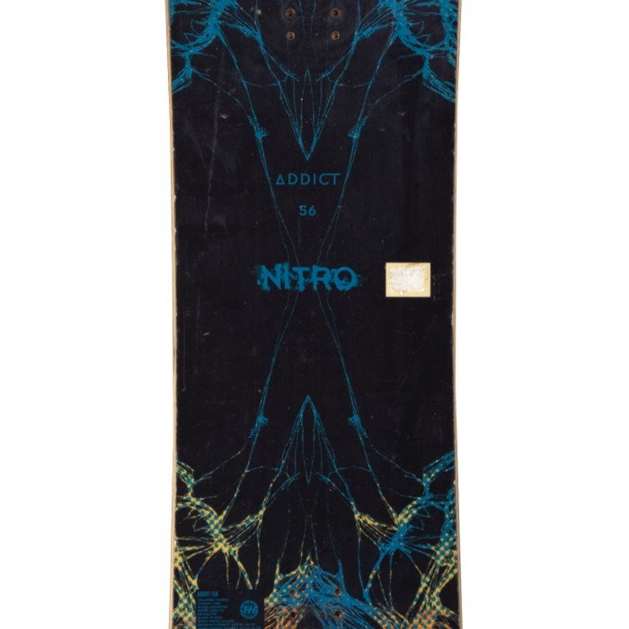 Snowboard Nitro Addict + fijaciones