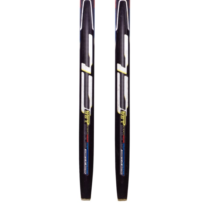 Waxable classic cross country ski Salomon Equipe 10 CL + bindings SNS Profil - Quality A