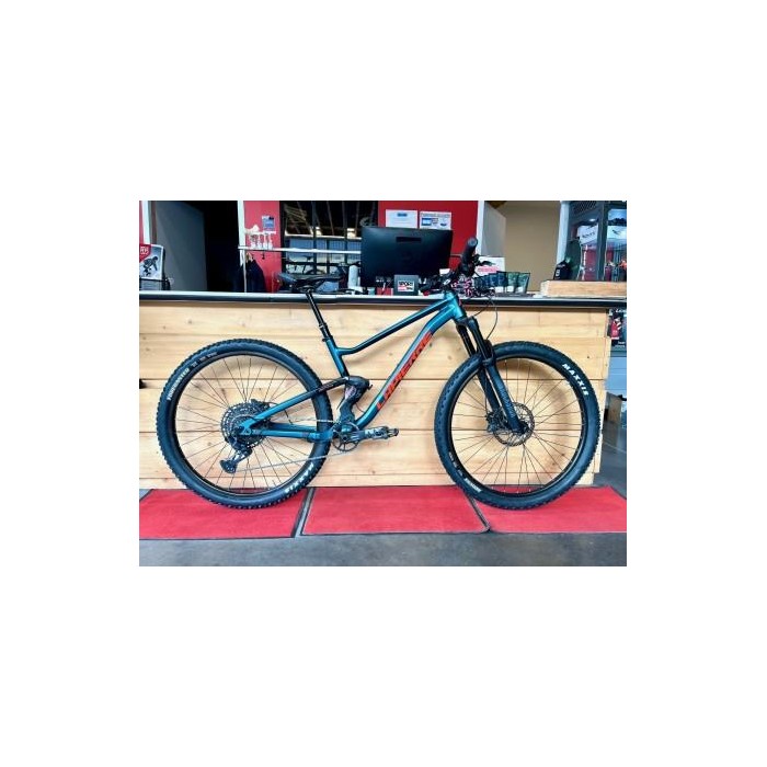 Bicicleta de montaña LAPIERRE Zesty TR 4.9 usada para cross country y trail