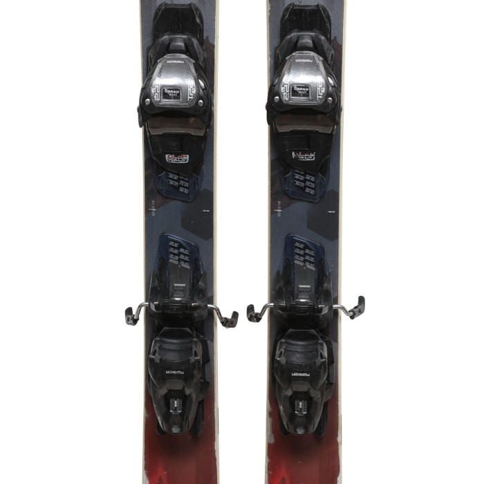 Used ski Nordica Navigator 85R + bindings - Quality C